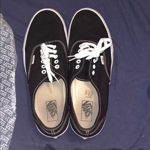 Black and White vans